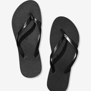 BRAND NEW ✨ PINK VS flip flops